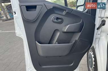 Грузовой фургон Renault Master 2019 в 