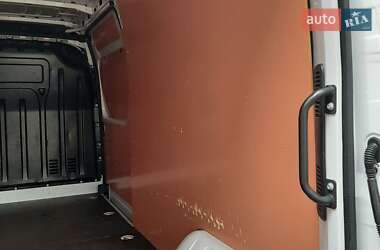 Вантажний фургон Renault Master 2021 в 
