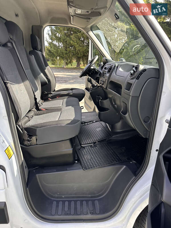 Тентованый Renault Master 2019 в Дубно