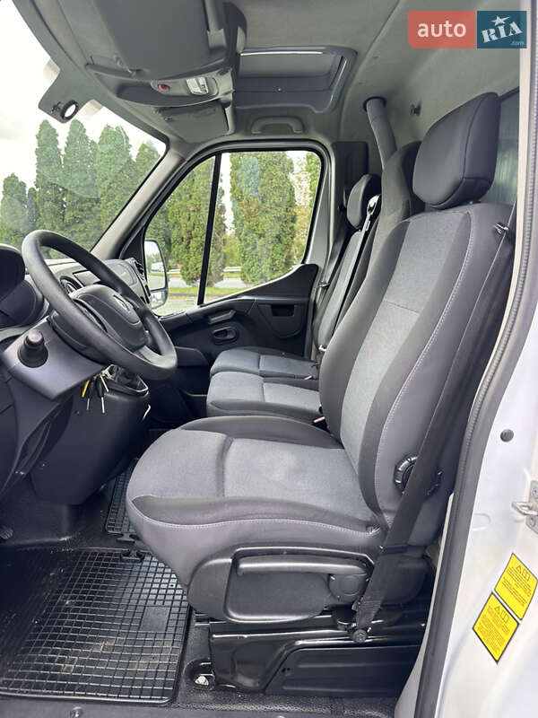 Тентованый Renault Master 2019 в Дубно