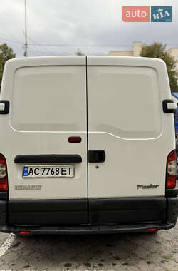 Грузовой фургон Renault Master 2005 в 