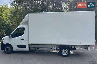 Грузовой фургон Renault Master 2020 в 