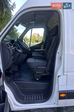Грузовой фургон Renault Master 2020 в 