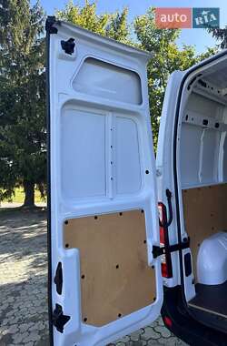 Грузовой фургон Renault Master 2020 в 