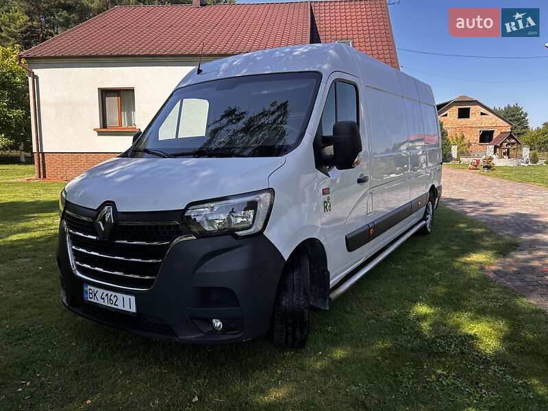 Грузовой фургон Renault Master 2020 в Кременце