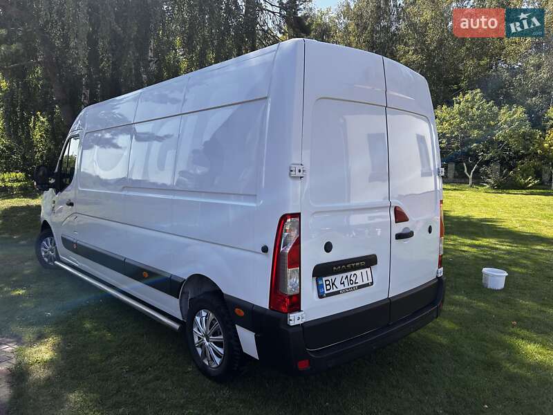 Грузовой фургон Renault Master 2020 в Кременце