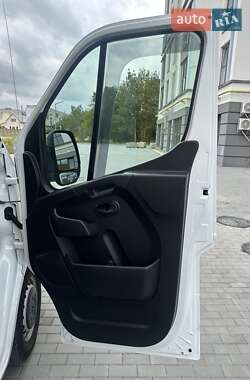 Тентований Renault Master 2022 в 