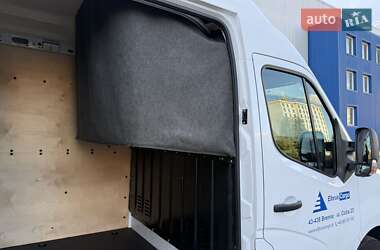 Вантажний фургон Renault Master 2021 в 