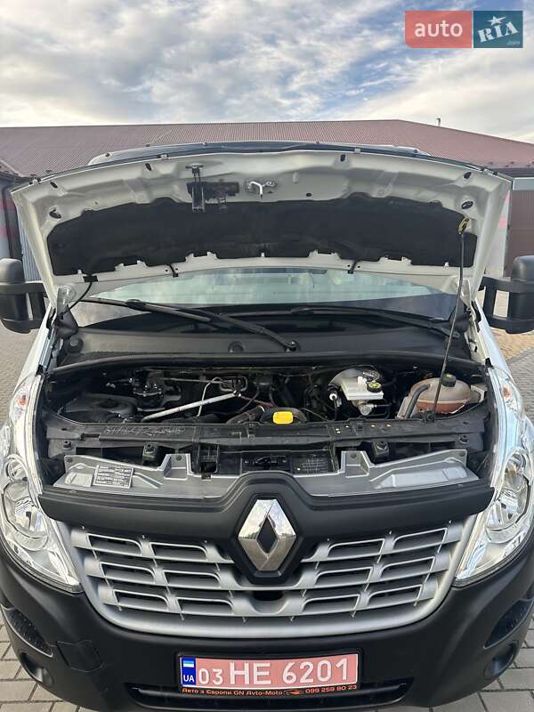 Тентованый Renault Master 2015 в Луцке