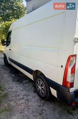 Вантажний фургон Renault Master 2011 в Львові