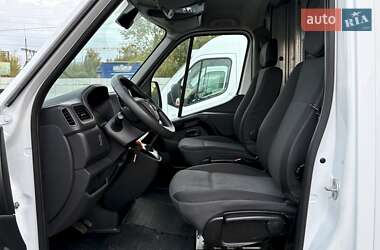 Грузовой фургон Renault Master 2021 в 