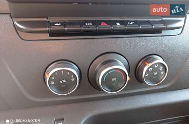 Грузовой фургон Renault Master 2021 в 