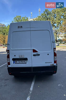 Грузовой фургон Renault Master 2017 в 