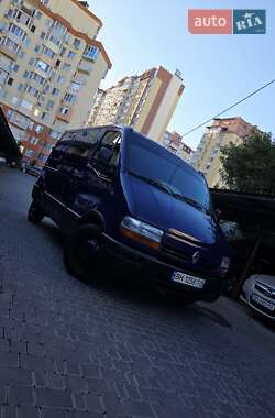 Грузовой фургон Renault Master 2002 в 
