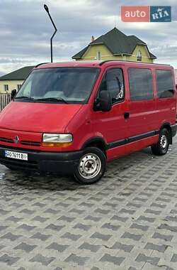 Вантажопасажирський фургон Renault Master 2003 в Сільце