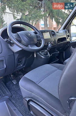 Грузовой фургон Renault Master 2016 в 