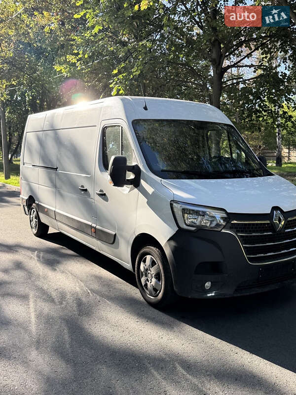 Вантажний фургон Renault Master 2021 в Дніпрі