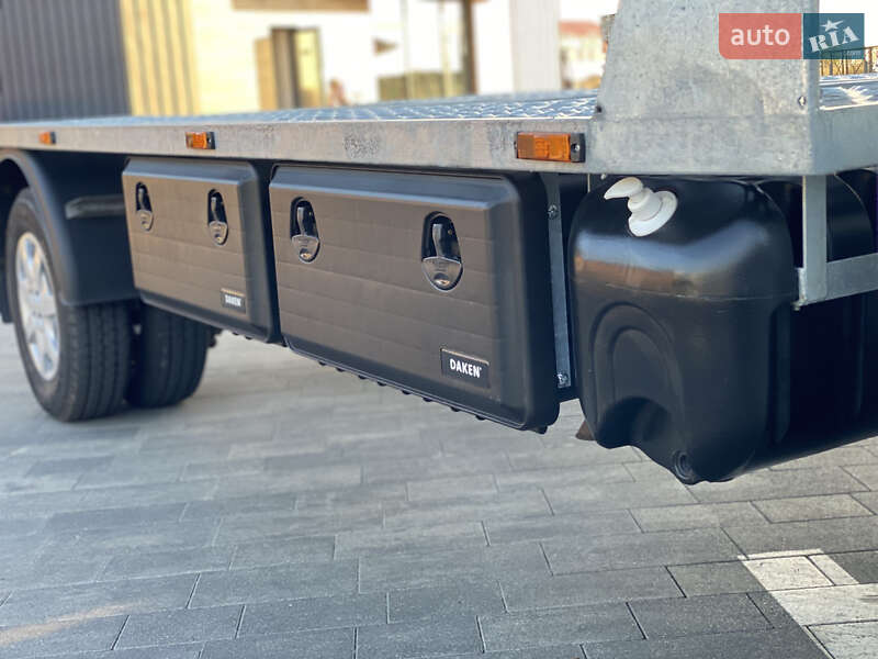 Автовоз Renault Master 2017 в Луцке