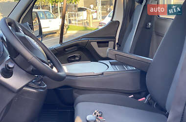 Евакуатор Renault Master 2017 в Луцьку