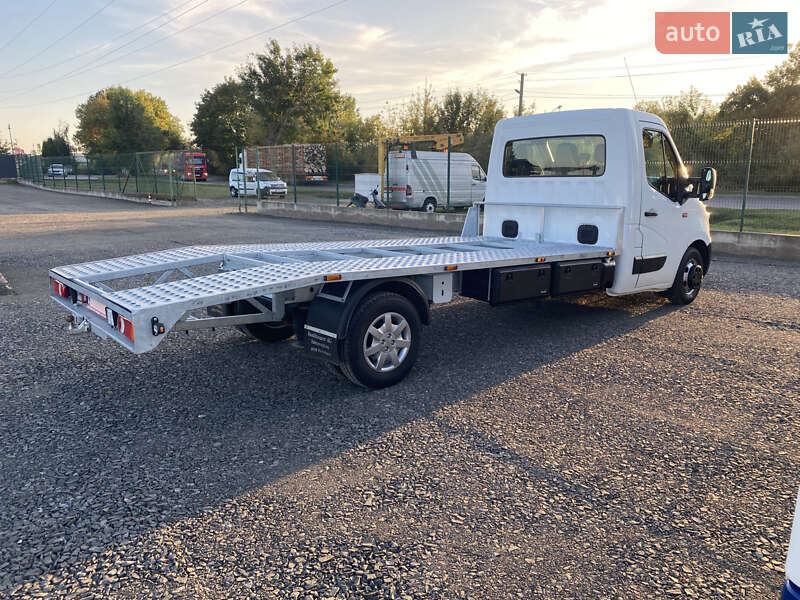 Автовоз Renault Master 2017 в Луцке