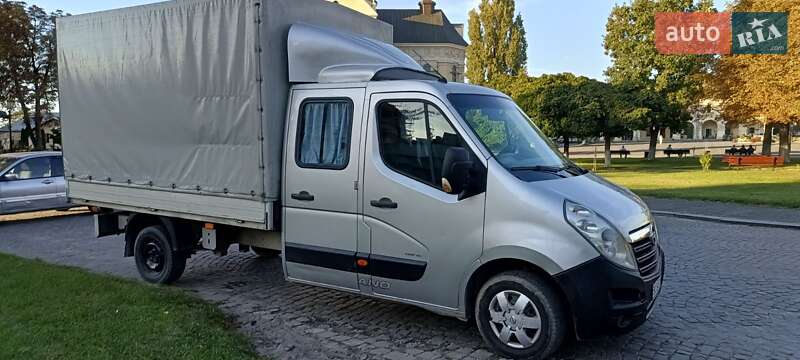 Грузопассажирский фургон Renault Master 2011 в Львове