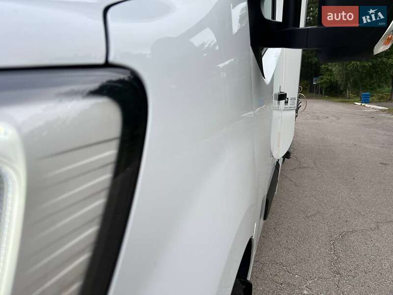 Тентованый Renault Master 2022 в Киеве