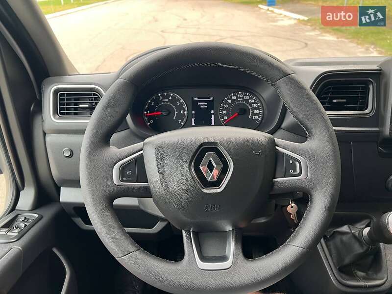 Тентованый Renault Master 2022 в Киеве