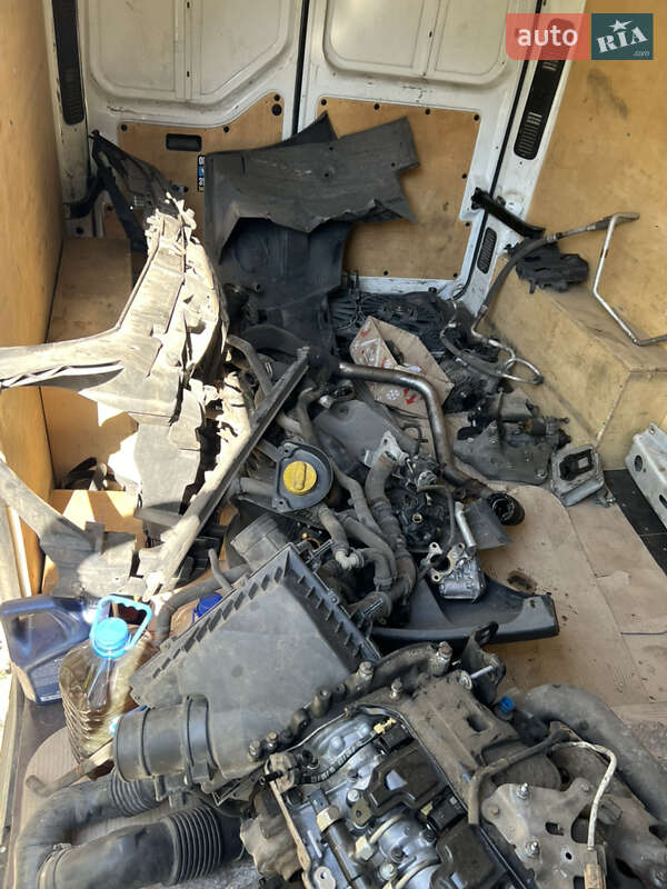 Грузовой фургон Renault Master 2015 в Киеве