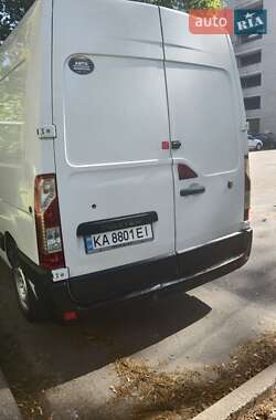 Грузовой фургон Renault Master 2016 в 