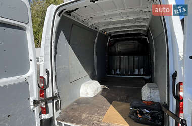 Грузовой фургон Renault Master 2018 в 