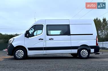 Грузовой фургон Renault Master 2021 в 