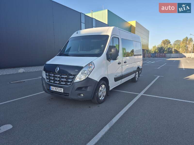 Грузовой фургон Renault Master 2011 в Киеве
