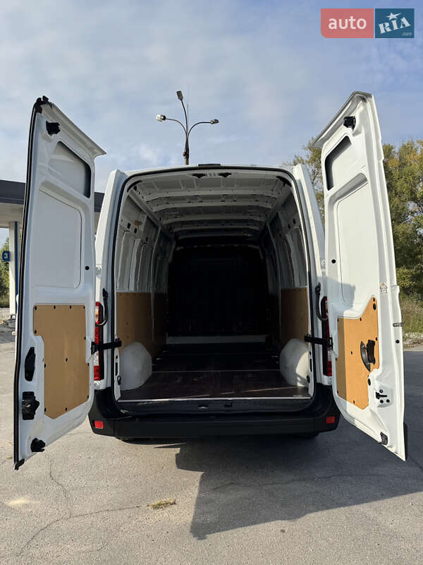 Грузовой фургон Renault Master 2024 в Кременчуге