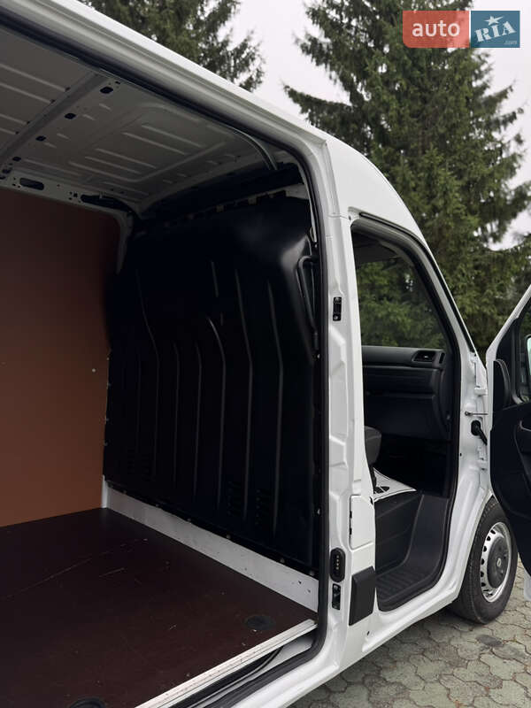 Грузовой фургон Renault Master 2021 в Дубно