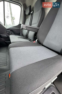 Грузовой фургон Renault Master 2021 в 
