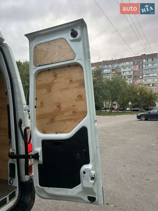 Грузовой фургон Renault Master 2011 в Киеве