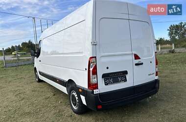 Грузовой фургон Renault Master 2023 в 