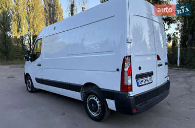 Грузовой фургон Renault Master 2020 в 