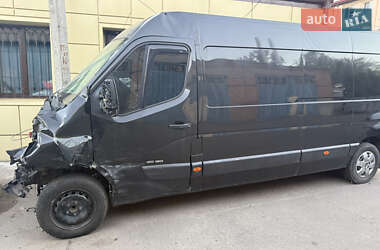 Грузовой фургон Renault Master 2012 в 
