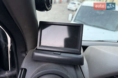 Грузовой фургон Renault Master 2012 в 