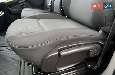 Грузовой фургон Renault Master 2023 в 