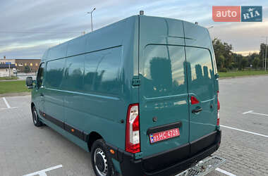 Грузовой фургон Renault Master 2022 в 