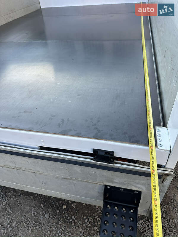 Грузопассажирский фургон Renault Master 2016 в Львове