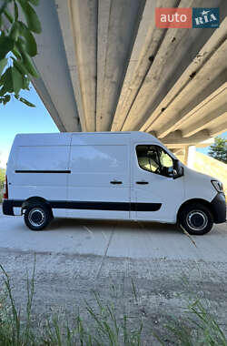 Грузовой фургон Renault Master 2020 в 