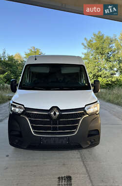 Грузовой фургон Renault Master 2020 в 