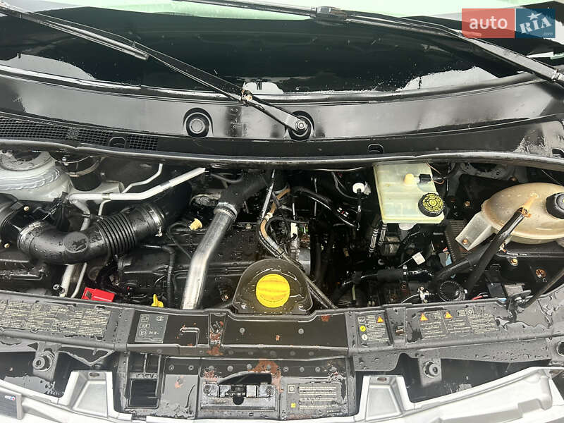 Тентованый Renault Master 2015 в Киеве