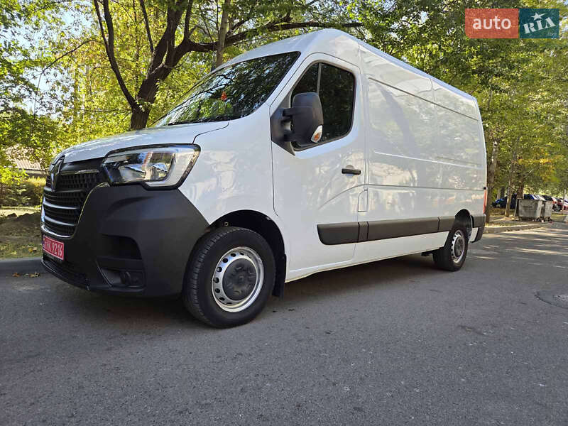 Renault Master 2021