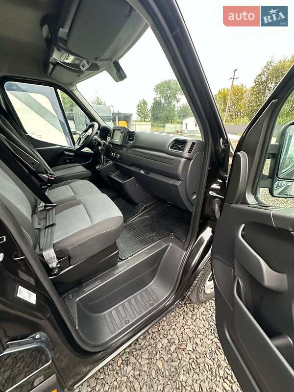 Грузовой фургон Renault Master 2023 в Киеве