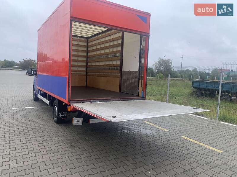 Вантажний фургон Renault Master 2021 в Нововолинську