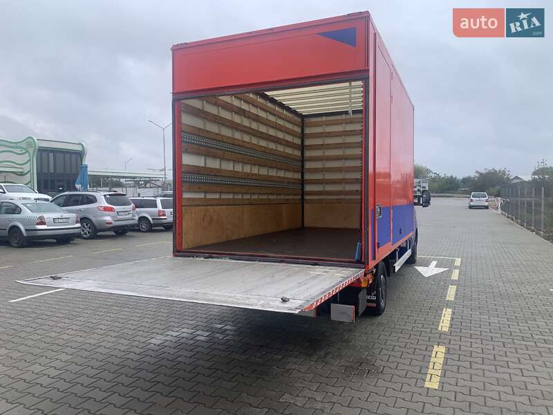 Вантажний фургон Renault Master 2021 в Нововолинську
